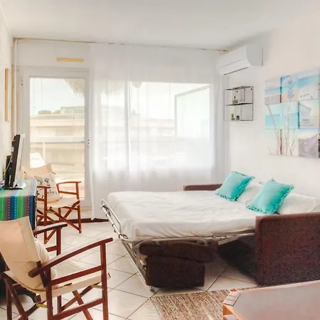 Corinthe Private With Sea View Apartment *
